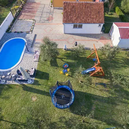 Villa Leonardo
