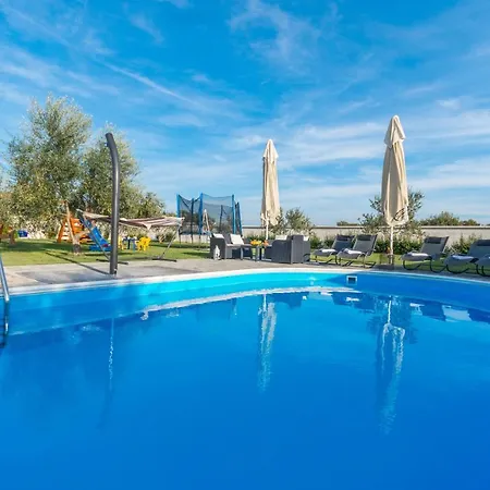 Villa Leonardo Galovac (Zadar)